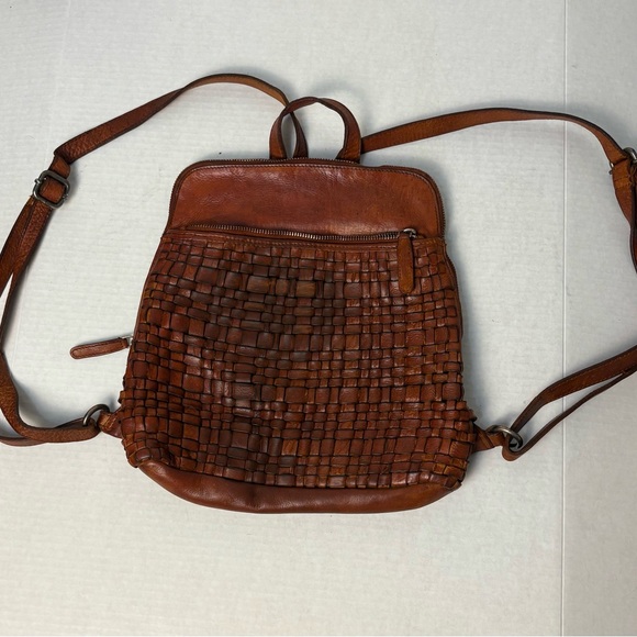 Vilenca Handbags - Cognac Brown Woven Leather Backpack